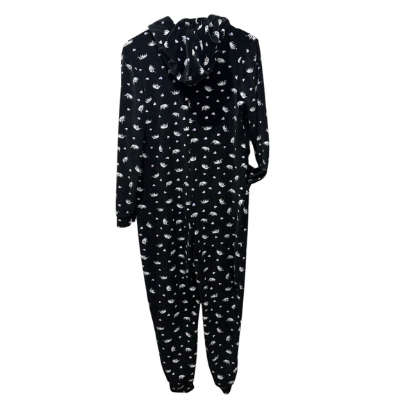 Black and White Patterned adult women’s zip-up Onesie - Picture 2 of 7